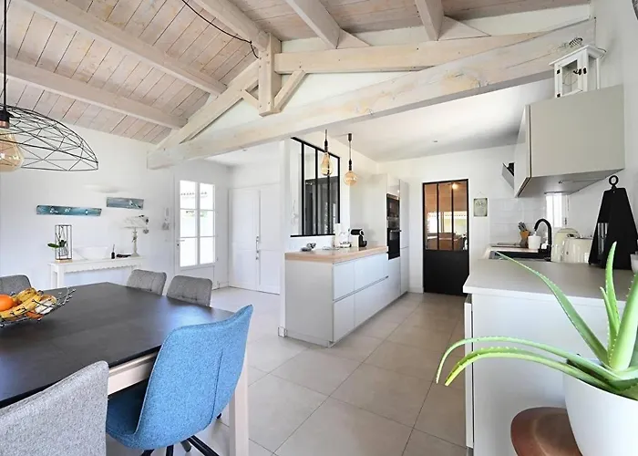 Coraly - Piscine Chauffée Et Jardin Sainte-Marie-de-Ré